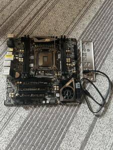 レアM-ATXサイズ、美品ASROCK X79 Extreme4-M ★LGA2011型マザーボード