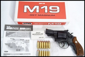 東京)コクサイ S&W M19 2.5インチ HWモデルガン S&W実物木製グリップ付