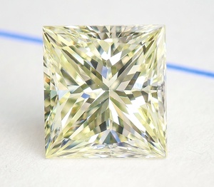 【100円～】VS1！0.709ｃｔ 天然ダイヤ VERY LIGHT YELLOW（ナチュラルカラー）PR