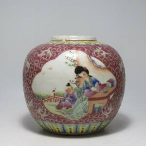 中国美術　粉彩開光人物紋罐