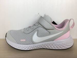 NIKE（ナイキ） REVOLUTION 5 PSV（レボリューション5 PSV） BQ5672-021 スニーカー 靴 ジュニア 17,0cm 新品 (945)