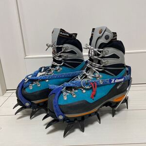 登山靴　SCARPA　スカルパ モンブランプロ　ＥＵ40　約25.0ｃｍ レディース、セミワンタッチアイゼン　シモン　マカルーⅡ