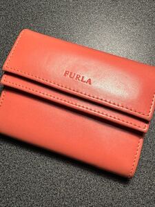 FURLA フルラ　3つ折り財布 