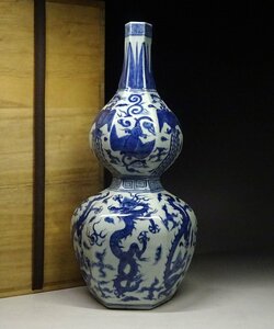 緑屋f■ 中国古玩　染付　瓢箪形 六稜 花瓶 壷　箱付　唐物 時代物　i9/6-6765/17-4#100