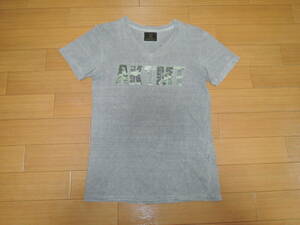 TMT × AKM カットソー M 灰 カモフラ ロゴ V字 Tシャツ 迷彩 AKTMT /