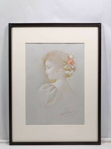 真作 進徹 パステル「髪飾りの少女」画寸 44cm×56.5cm 福岡県出身 全展会員 リアリズムを追求 繊細なタッチの曲線美 柔らかな姿 5450