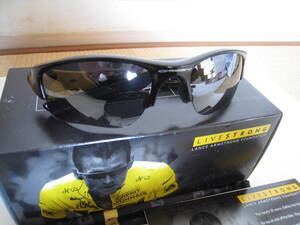 【超希少品！未使用】長渕　剛さんも着用OAKLEY　オークリー　FLAK　JACKET　LIVESTRONGモデル