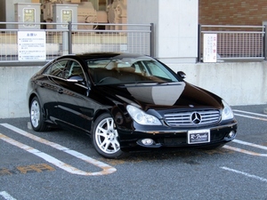 MB CLS350 サンルーフ 黒革シート シートヒーター 右ハンドル HDDナビ フルセグTV Bluetooth ETC