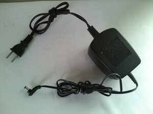 富士通 ACアダプター TA08001-B233（12VAC　1.6A　19.2VA）★動作品