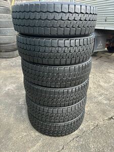 (送料無料)ダンロップ　SPLT22 バリ山　195/75R15 109/107 N LT　2022年4本2024年2本　トラックタイヤ6本セット