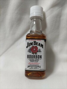 バーボンウィスキー　JIM BEAM　ジムビーム　ミニボトル　ミニチュアボトル　50ml