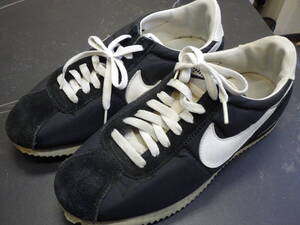 NIKE CLASSIC CORTEZ NYLON ナイキ コルテッツ ナイロン ブラックホワイト