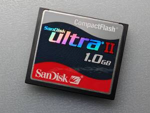 SanDisk CompactFlash Ultra II 1GB CFカード ケース付き サンディスク コンパクトフラッシュ メモリーカード 動作確認済み 