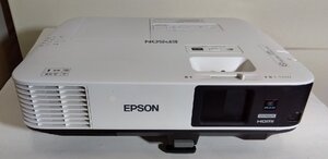 【埼玉発】【EPSON】 プロジェクター　EB-2155W　ランプ使用時間：高154h、低44h　★WXGA★リモコン付き★動作確認済★　(6-960)