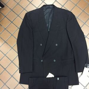 新品　未使用　激安　フォーマルダブルスーツ セットアップ　漆黒の黒 裏地メッシュ サイズAB7 礼服 喪服 冠婚葬祭 アジャスターノーベンツ