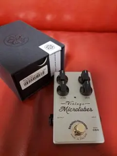 【美品】Darkglass Vintage Microtubes