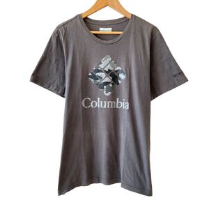 Y738cc Colombia コロンビアAE0403 半袖 Tシャツチャコールグレー　サイズXL メンズ 古着　カモフラ柄　アウトドア　スポーツ