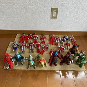 ※018 中古品 ウルトラマン ウルトラヒーロー 怪獣 ソフビ 24点 1983～1990年