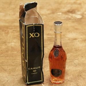 4186A2◆未開栓 箱付き COGNAC CAMUS XO ミニボトル◆コニャック◆ブランデー◆洋酒◆古酒