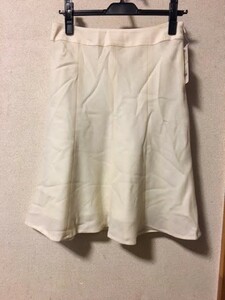 【新品】ウール100％　スカート　ホワイト　67