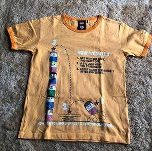 送料込み　レゴ LEGO　Tシャツ　XSサイズ　薄オレンジ色　シミあり　中古品　子ども　レディース