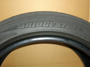 BRIDGESTONE　ブリヂストンPlayzRV　 225/50/R18　９５V　 中古タイヤ4本セット