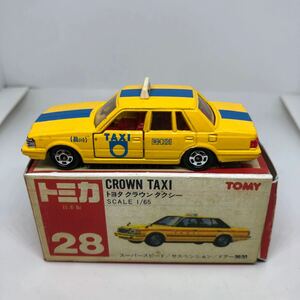 トミカ　日本製　赤箱　28 トヨタ　クラウン　タクシー　当時物　絶版