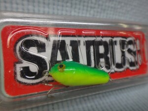 SAURUS GILLA-I C-#01　ザウルス ギルラ-i 27mm 1/16oz 1.75g　ライムチャート / オレンジベリー　旧パケ エンボスパッケージ