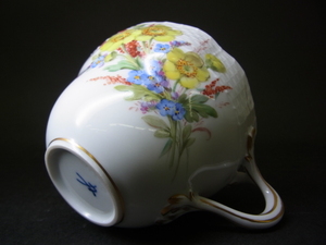 (CB165) 極上 美品 MEISSEN 自然主義 花 昆虫 虫 金彩 マイセン カップ アンティーク 西洋 陶器