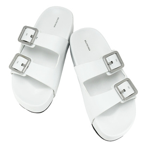 バレンシアガ BALENCIAGA サンダル SANDAL ロゴ 656842 レザー ホワイト 白 シルバー金具 スライドサンダル シューズ 中古