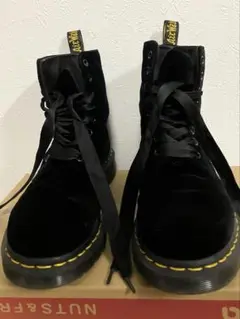 Dr. Martens✨JADON VELVET黒　厚底