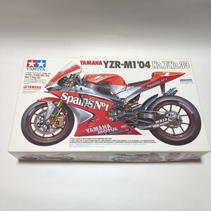 タミヤ　1/12 ヤマハ YZR-M1 ‘04 スポンサーデカール付