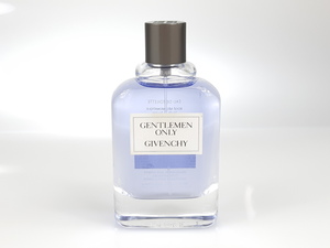 満量　ジバンシィ　GIVENCHY　ジェントルマン　オンリー　GENTLEMEN ONLY　オーデトワレ　スプレー　100ml　YK-3026