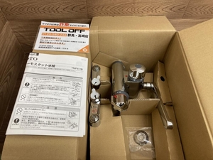 002○未使用品○TOTO 定量止水付浴室水栓 TMF47ARR ※開封済み未使用欠品不明　高崎店