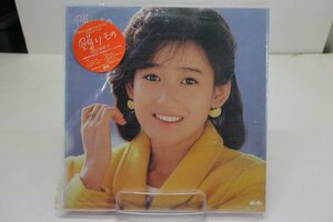 [TK2617LP] LP 岡田有希子/贈りもの　準美品 コーテイングジャケ 見開き歌詞カード 竹内まりや四曲提供 