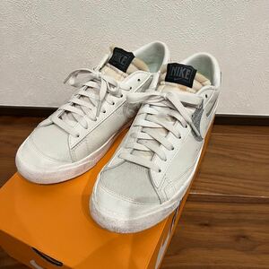 【美品】Nike Blazer Low 77 Halloween ブレーザーロウ ナイキ スニーカー　ブレーザー　ハロウィン　US9 