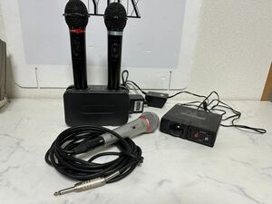 【中古】カラオケ ワイヤレスマイク JOYSOUND IM-70 (2本) 充電器 IS-70B レシーバー IS-70R 赤外線 有線マイク SHURE 8800 【札TB01】