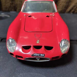 フェラーリ250GTO 1/18