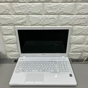 K187 FUJITSU LIFEBOOK AH45/U FMVA45UWP Core i3 5005U メモリ 4GB 