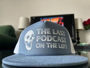 USAホラーストーリーLAST PODCAST ON THE LEFT キャップ