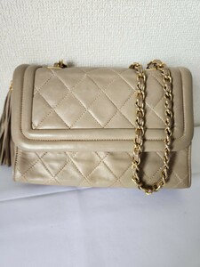 B9 CHANEL シャネル　ヴィンテージ　 マトラッセ ラムスキン チェーン ショルダーバッグベージュ　レディース　肩がけ　1円スタート