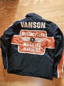 SALE!　送料込★VANSON　バンソン　NVJK-2207 ナイロンジャケット　中綿　アルミプリント　バイカー　ブラック×オレンジ　L