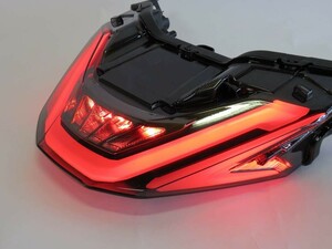 PCX / PCX e:HEV / PCX160 JK05 JK06 KF47 2021以降 LEDテール 流れタイプウインカー内蔵 E 【ld-pcx16-2】