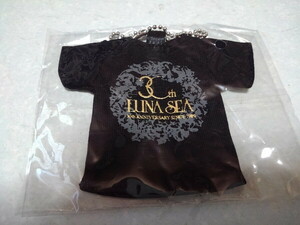 〇　ルナシー　LUNA SEA　30th　【　Tシャツ型 キーホルダー　】　未開封新品♪　袋入り