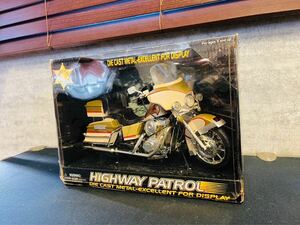 ★未開封/保管品★ダイキャストミニカー 1/9 HIGHWAY PATROLハイウェイパトロール★