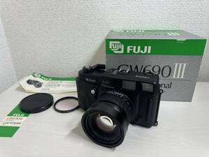 FUJI フジ GW690III Professional 6x9 中判カメラ EBC FUJINON 3.5 90mm 外装美品 現状品