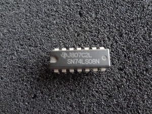 テキサス製　SN74LS08N(Quad 2-Input AND Gate ) 1個