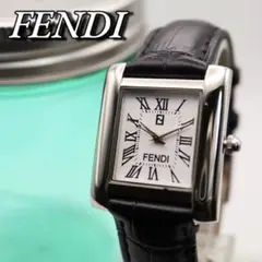 美品 FENDI スクエア シルバー クォーツ レディース腕時計 787