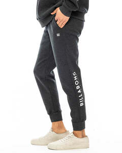 ★送料無料★2024秋冬 新品【BILLABONG/ビラボン】WAVE LAYER PANT セットアップボトムス BKH メンズM BE012711