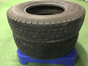 送料無料 トラック用タイヤ ミックスタイヤ ヨコハマ ＴＹ285 215/85R16 120/118L 2011年製造と2014年製造 2本 LT6